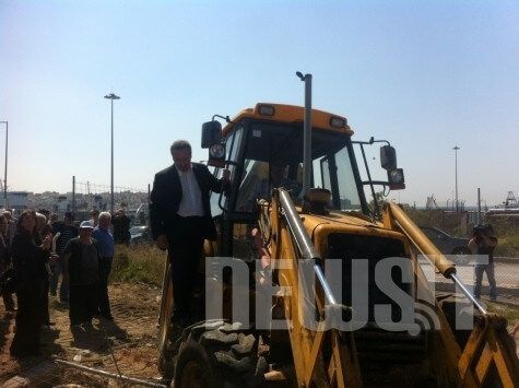 &Tau;&eta;&nu; &Kappa;&upsilon;&rho;&iota;&alpha;&kappa;ή 1&eta; &Iota;&omicron;&upsilon;&lambda;ί&omicron;&upsilon; &omicron; &Sigma;&Kappa;&Alpha;Ϊ &kappa;&alpha;&iota; &omicron; &Delta;ή&mu;&omicron;&sigmaf; &Kappa;&epsilon;&rho;&alpha;&tau;&sigma;&iota;&nu;ί&omicron;&upsilon; &Delta;&rho;&alpha;&pi;&epsilon;&tau;&sigma;ώ&nu;&alpha;&sigmaf; &kappa;&alpha;&theta;&alpha;&rho;ί&zeta;&omicron;&upsilon;&nu; &tau;&eta;&nu; &epsilon;&lambda;&epsilon;ύ&theta;&epsilon;&rho;&eta; &pi;&alpha;&rho;&alpha;&lambda;ί&alpha; &tau;&omega;&nu; &Lambda;&iota;&pi;&alpha;&sigma;&mu;ά&tau;&omega;&nu;