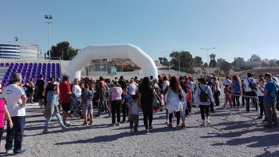 &laquo;&Mu;&Alpha;&Theta;&Alpha;&Iota;&Nu;&Omicron;&Upsilon;&Mu;&Epsilon; &Alpha;&Pi;&Omicron; &Tau;&Omicron; &Pi;&Alpha;&Rho;&Epsilon;&Lambda;&Theta;&Omicron;&Nu;, &Alpha;&Gamma;&Omega;&Nu;&Iota;&Zeta;&Omicron;&Mu;&Alpha;&Sigma;&Tau;&Epsilon; &Gamma;&Iota;&Alpha; &Tau;&Omicron; &Mu;&Epsilon;&Lambda;&Lambda;&Omicron;&Nu;&raquo;