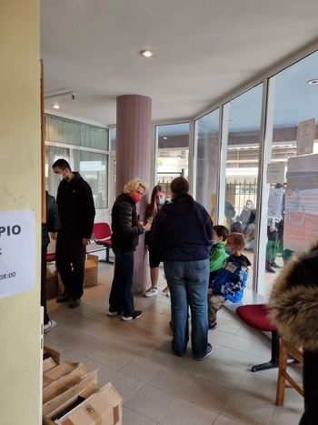 &Pi;&Alpha;&Iota;&Delta;&Iota;&Kappa;&Alpha; &Pi;&Alpha;&Pi;&Omicron;&Upsilon;&Tau;&Sigma;&Iota;&Alpha; &Tau;&Omicron;&Mu;&Sigma; &Alpha;&Pi;&Omicron; &Tau;&Eta;&Nu; &Epsilon;&Nu;&Omega;&Sigma;&Eta; &laquo;&Mu;&Alpha;&Zeta;&Iota; &Gamma;&Iota;&Alpha; &Tau;&Omicron; &Pi;&Alpha;&Iota;&Delta;&Iota;&raquo; &Pi;&Rho;&Omicron;&Sigma;&Phi;&Omicron;&Rho;&Alpha; &Sigma;&Tau;&Alpha; &Pi;&Alpha;&Iota;&Delta;&Iota;&Alpha; &Tau;&Omega;&Nu; &Omega;&Phi;&Epsilon;&Lambda;&Omicron;&Upsilon;&Mu;&Epsilon;&Nu;&Omega;&Nu; &Omicron;&Iota;&Kappa;&Omicron;&Gamma;&Epsilon;&Nu;&Epsilon;&Iota;&Omega;&Nu; &Tau;&Omicron;&Upsilon; &Kappa;&Omicron;&Iota;&Nu;&Omega;&Nu;&Iota;&Kappa;&Omicron;&Upsilon; &Pi;&Alpha;&Nu;&Tau;&Omicron;&Pi;&Omega;&Lambda;&Epsilon;&Iota;&Omicron;&Upsilon; &Tau;&Omicron;&Upsilon; &Delta;&Eta;&Mu;&Omicron;&Upsilon; &Kappa;&Epsilon;&Rho;&Alpha;&Tau;&Sigma;&Iota;&Nu;&Iota;&Omicron;&Upsilon;