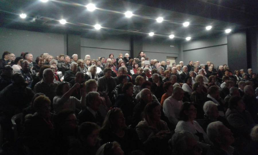 &Kappa;&Alpha;&Tau;&Alpha;&Mu;&Epsilon;&Sigma;&Tau;&Omicron; &Tau;&Omicron; &laquo;&Alpha;&Nu;&Tau;. &Sigma;&Alpha;&Mu;&Alpha;&Rho;&Alpha;&Kappa;&Eta;&Sigma;&raquo; &Sigma;&Tau;&Eta; &Chi;&Rho;&Iota;&Sigma;&Tau;&Omicron;&Upsilon;&Gamma;&Epsilon;&Nu;&Nu;&Iota;&Alpha;&Tau;&Iota;&Kappa;&Eta; &Gamma;&Iota;&Omicron;&Rho;&Tau;&Eta; &Tau;&Omega;&Nu; &Kappa;&Alpha;&Pi;&Eta; &Tau;&Eta;&Sigma; &Pi;&Omicron;&Lambda;&Eta;&Sigma;