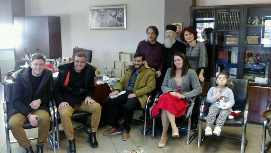 &Mu;&Epsilon; &Chi;&Rho;&Iota;&Sigma;&Tau;&Omicron;&Upsilon;&Gamma;&Epsilon;&Nu;&Nu;&Iota;&Alpha;&Tau;&Iota;&Kappa;&Epsilon;&Sigma; &Mu;&Epsilon;&Lambda;&Omega;&Delta;&Iota;&Epsilon;&Sigma; "&Kappa;&Alpha;&Tau;&Alpha;&Kappa;&Lambda;&Upsilon;&Sigma;&Tau;&Eta;&Kappa;&Epsilon;" &Tau;&Omicron; &Delta;&Eta;&Mu;&Alpha;&Rho;&Chi;&Epsilon;&Iota;&Omicron; &Tau;&Eta;&Sigma; &Pi;&Omicron;&Lambda;&Eta;&Sigma; &Mu;&Alpha;&Sigma;