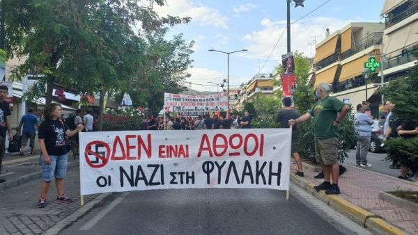 &Omicron;&Tau;&Alpha;&Nu; &Kappa;&Alpha;&Iota; &Eta; &Iota;&Delta;&Iota;&Alpha; &Eta; &Nu;&Tau;&Rho;&Omicron;&Pi;&Eta;-&Nu;&Tau;&Rho;&Epsilon;&Pi;&Epsilon;&Tau;&Alpha;I