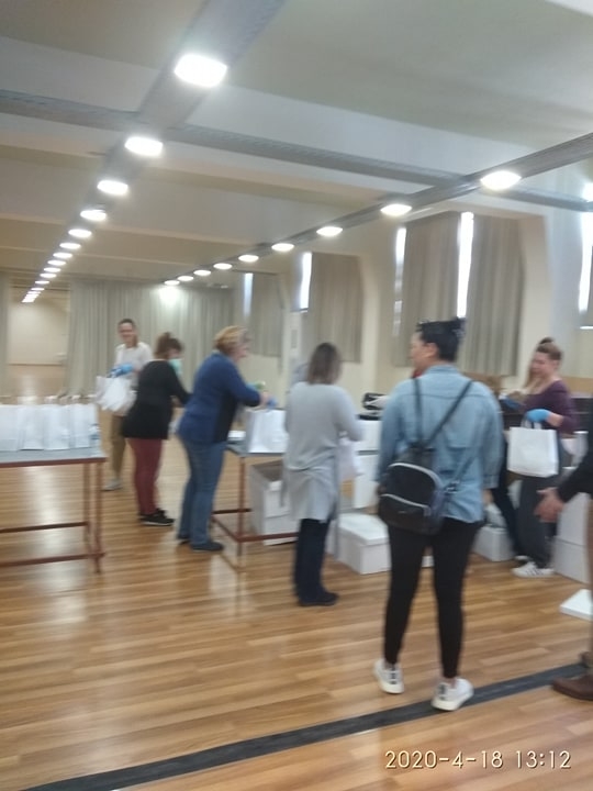 &Mu;&Omicron;&Iota;&Rho;&Alpha;&Sigma;&Tau;&Eta;&Kappa;&Alpha;&Nu; 400 &Gamma;&Epsilon;&Upsilon;&Mu;&Alpha;&Tau;&Alpha; &Sigma;&Epsilon; &Delta;&Iota;&Kappa;&Alpha;&Iota;&Omicron;&Upsilon;&Chi;&Omicron;&Upsilon;&Sigma;