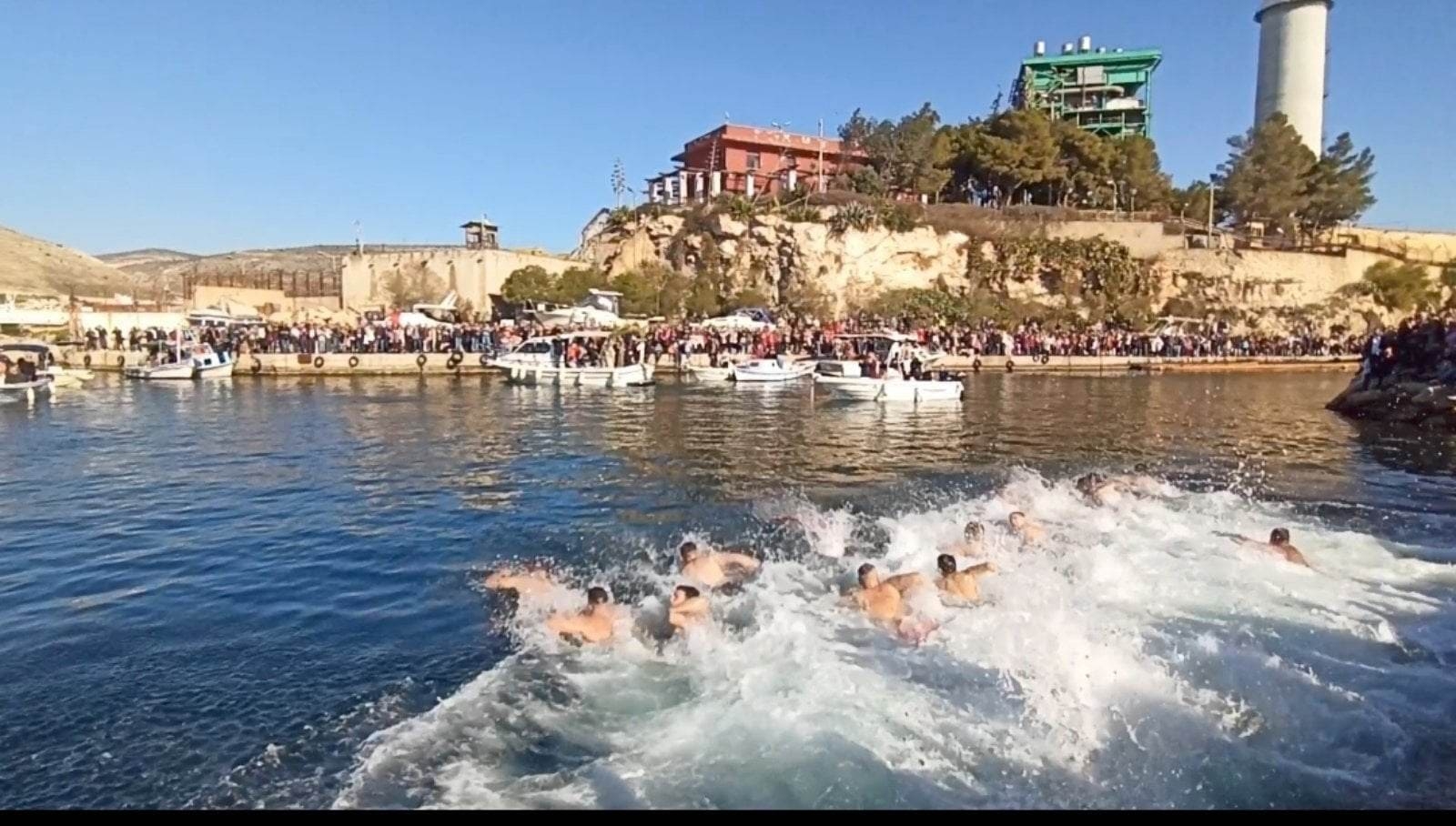 &Alpha;&Gamma;&Iota;&Alpha;&Sigma;&Mu;&Omicron;&Sigma; &Upsilon;&Delta;&Alpha;&Tau;&Omega;&Nu; &Sigma;&Epsilon; &Lambda;&Iota;&Pi;&Alpha;&Sigma;&Mu;&Alpha;&Tau;&Alpha;, &Alpha;&Gamma;&Epsilon;&Tau; &amp; &Lambda;&Iota;&Mu;&Alpha;&Nu;&Alpha;&Kappa;&Iota; &Alpha;&Gamma;. &Nu;&Iota;&Kappa;&Omicron;&Lambda;&Alpha;&Omicron;&Upsilon;