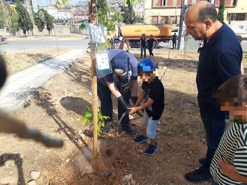 &Nu;&Epsilon;&Epsilon;&Sigma; &Delta;&Epsilon;&Nu;&Delta;&Rho;&Omicron;&Phi;&Upsilon;&Tau;&Epsilon;&Upsilon;&Sigma;&Epsilon;&Iota;&Sigma; &Sigma;&Tau;&Omicron; &Mu;&Nu;&Eta;&Mu;&Epsilon;&Iota;&Omicron; &Tau;&Eta;&Sigma; &laquo;&Eta;&Lambda;&Epsilon;&Kappa;&Tau;&Rho;&Iota;&Kappa;&Eta;&Sigma;&raquo;