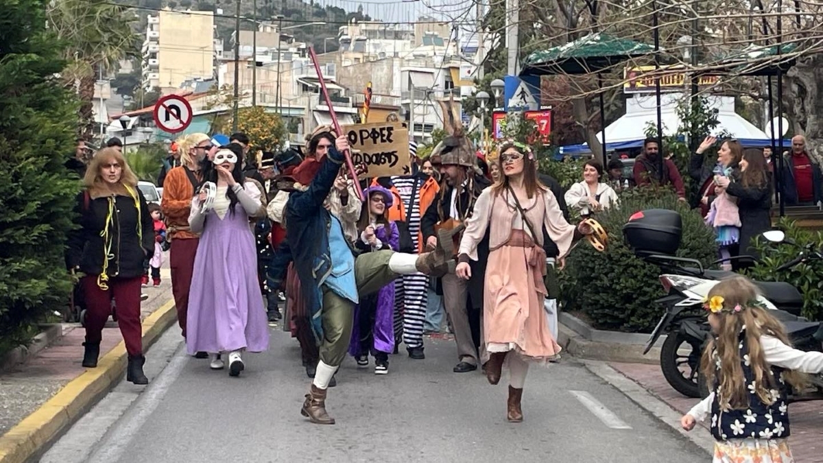 &Omicron;&Iota; &laquo;&Kappa;&Alpha;&Rho;&Nu;&Alpha;&Beta;&Alpha;&Lambda;&Iota;&Sigma;&Tau;&Epsilon;&Sigma;&raquo; &Sigma;&Tau;&Omicron;&Upsilon;&Sigma; &Delta;&Rho;&Omicron;&Mu;&Omicron;&Upsilon;&Sigma; &Kappa;&Alpha;&Iota; &Tau;&Iota;&Sigma; &Pi;&Lambda;&Alpha;&Tau;&Epsilon;&Iota;&Epsilon;&Sigma; &Tau;&Omicron;&Upsilon; &Delta;&Eta;&Mu;&Omicron;&Upsilon; &Kappa;&Epsilon;&Rho;&Alpha;&Tau;&Sigma;&Iota;&Nu;&Iota;&Omicron;&Upsilon; - &Delta;&Rho;&Alpha;&Pi;&Epsilon;&Tau;&Sigma;&Omega;&Nu;&Alpha;&Sigma;