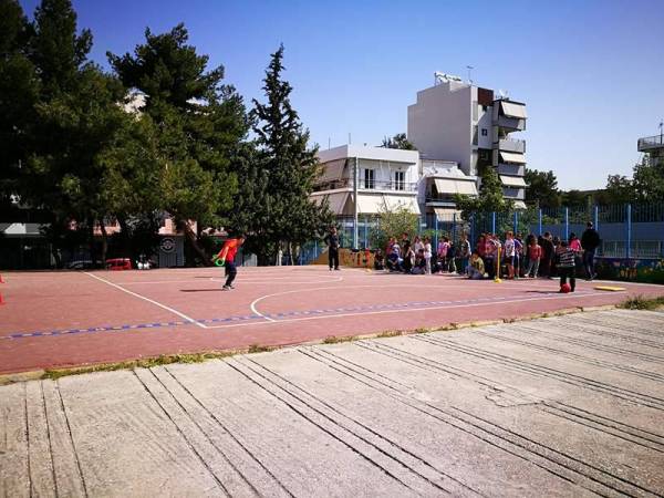 ΣΥΝΕΧΙΖΕΤΑΙ ΣΤΑ ΣΧΟΛΕΙΑ ΤΗΣ ΠΟΛΗΣ ΤΟ ΠΡΟΓΡΑΜΜΑ «ΣΤΙΒΟΣ ΓΙΑ ΠΑΙΔΙΑ»