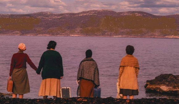 ΒΡΑΔΙΕΣ ΠΑΡΚΟΘΕΑΤΡΟ ΣΗΜΕΡΑ ΤΕΤΑΡΤΗ (27/8) ΜΕ ΕΛΕΥΘΕΡΗ ΕΙΣΟΔΟ "ΜΑΚΡΟΝΗΣΟΣ"