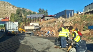 Η ΥΠΗΡΕΣΙΑ ΚΑΘΑΡΙΟΤΗΤΑΣ ΔΙΠΛΑ ΣΤΟΥΣ ΠΟΛΙΤΕΣ