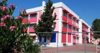 ΚΛΕΙΣΤΑ ΤΑ ΣΧΟΛΕΙΑ ΚΑΙ ΟΙ ΠΑΙΔΙΚΟΙ ΣΤΑΘΜΟΙ ΤΟΥ ΔΗΜΟΥ ΚΕΡΑΤΣΙΝΙΟΥ - ΔΡΑΠΕΤΣΩΝΑΣ ΑΥΡΙΟ ΠΑΡΑΣΚΕΥΗ ΛΟΓΩ ΚΑΙΡΟΥ